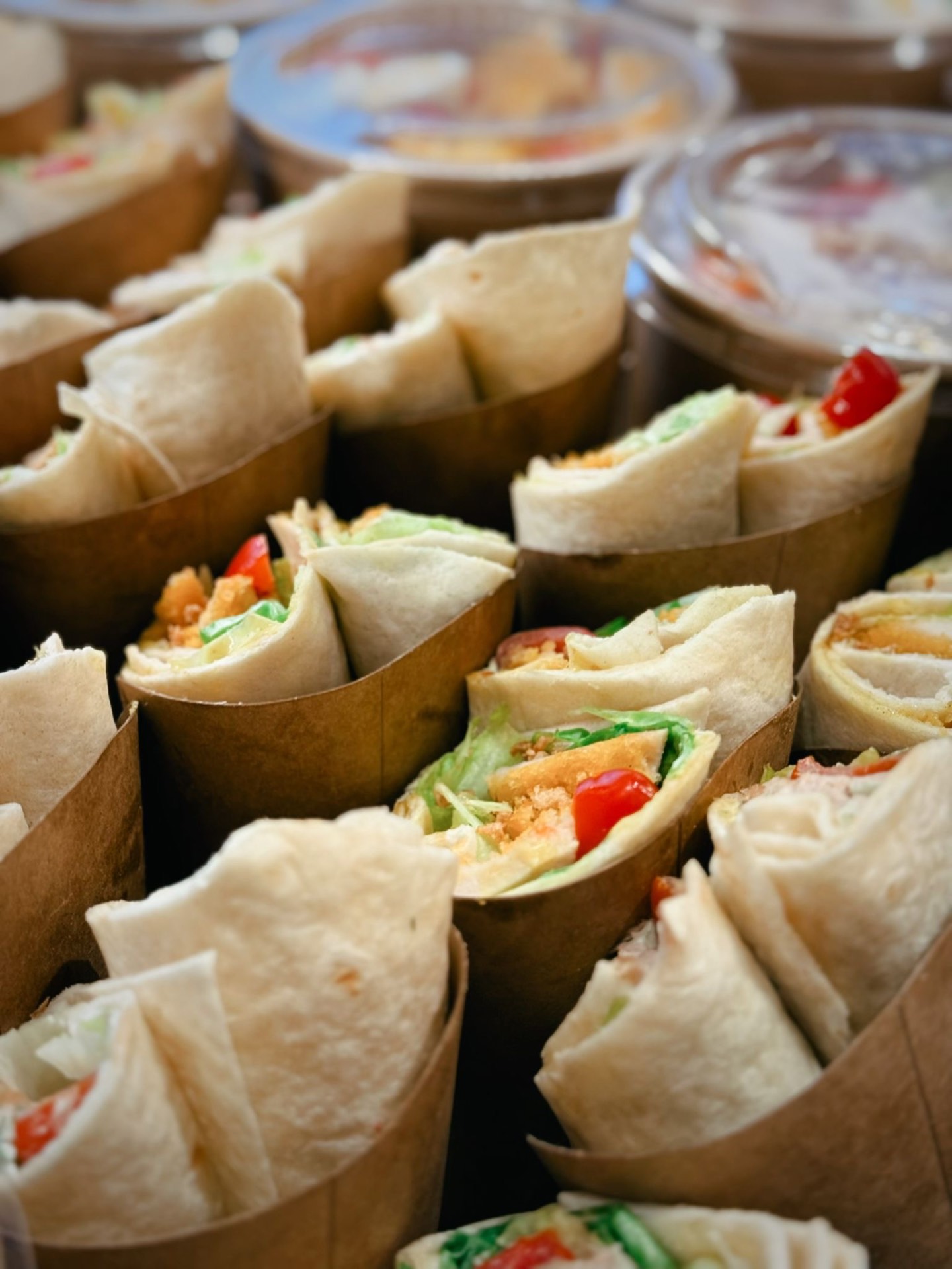 Wraps frais préparés pour le déjeuner